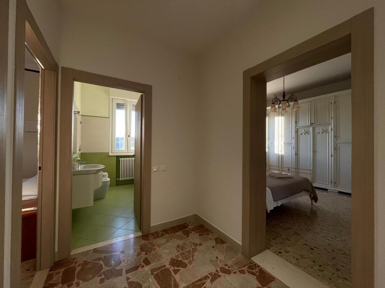 A Casa Di Mima Apartment Civitanova Marche Luaran gambar